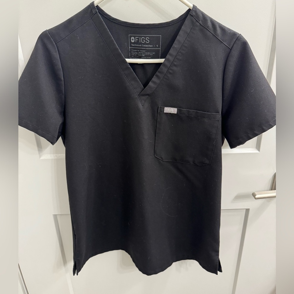 Figs black scrubs